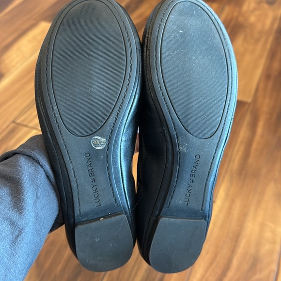 Lucky Brand black ballet flats - Picture 2 of 2